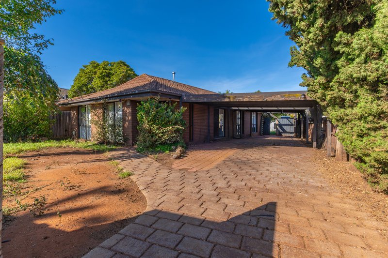 Photo - 43 First Avenue, Melton South VIC 3338 - Image 1