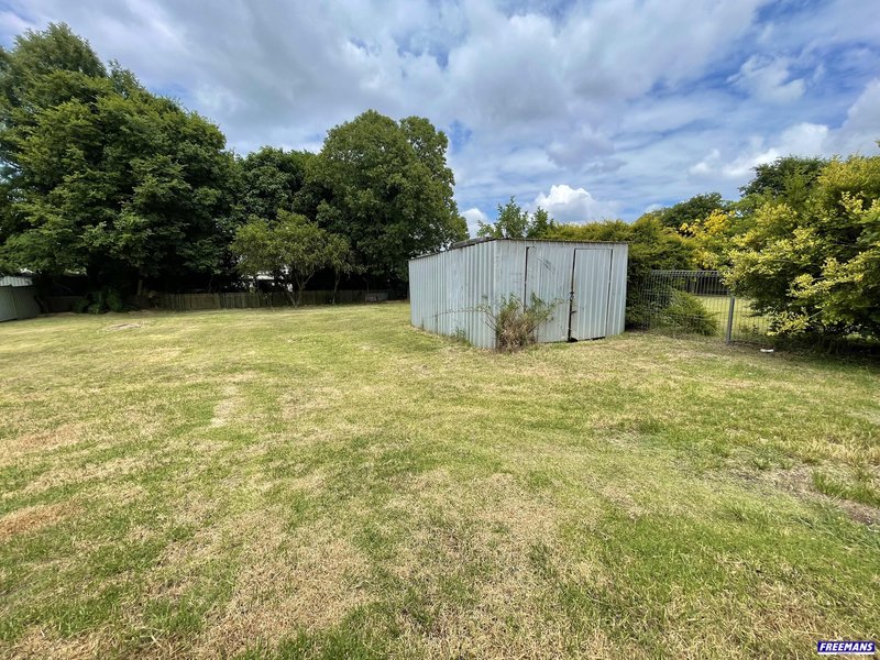 Photo - 43 Fitzroy Street, Kingaroy QLD 4610 - Image 10
