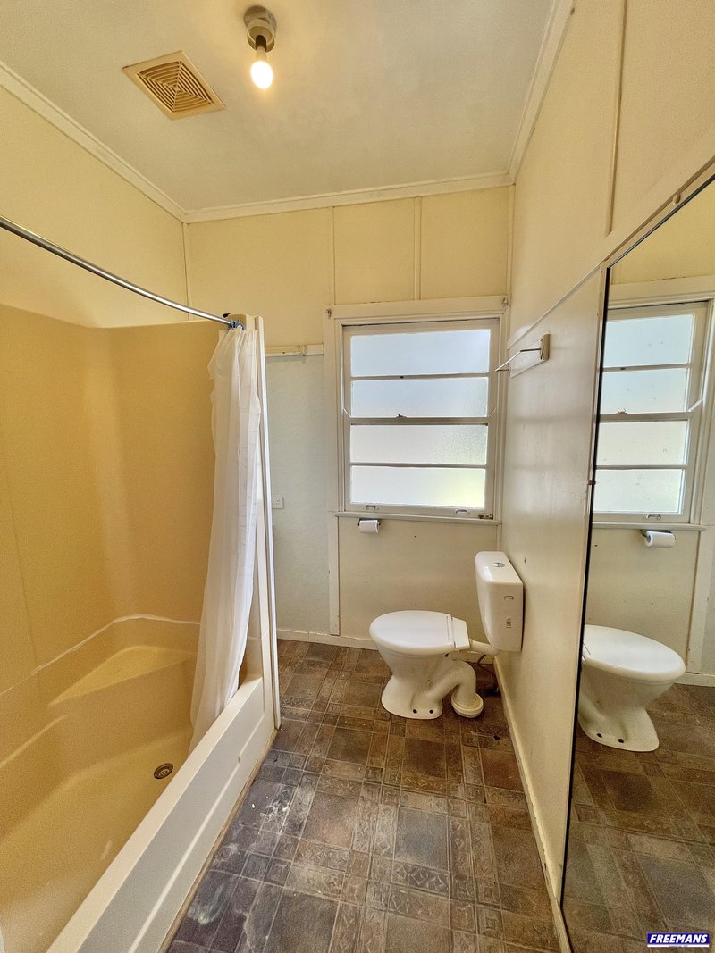 Photo - 43 Fitzroy Street, Kingaroy QLD 4610 - Image 19