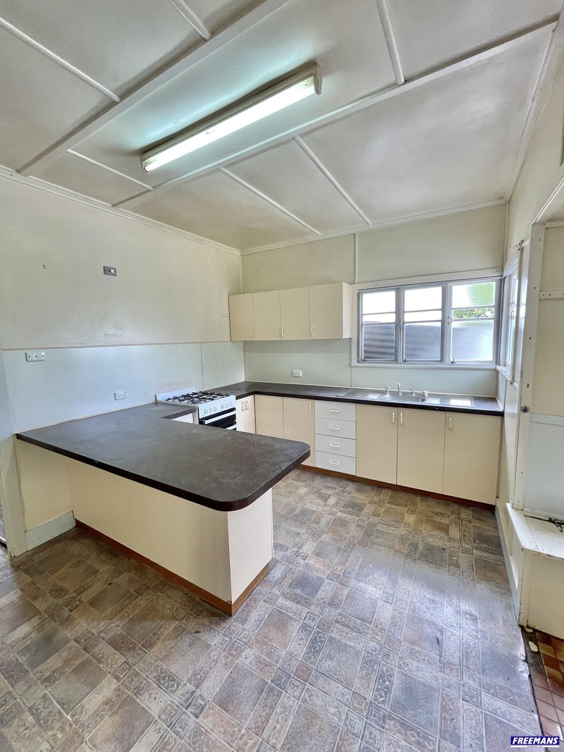 Photo - 43 Fitzroy Street, Kingaroy QLD 4610 - Image 25