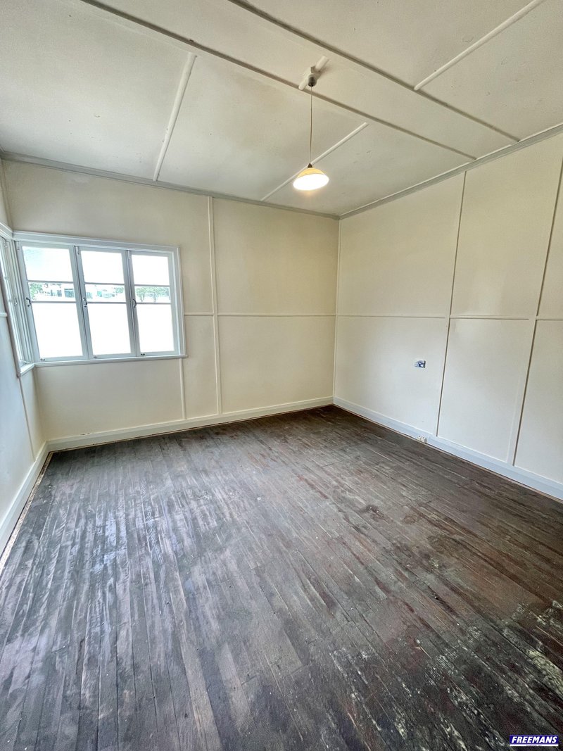 Photo - 43 Fitzroy Street, Kingaroy QLD 4610 - Image 31