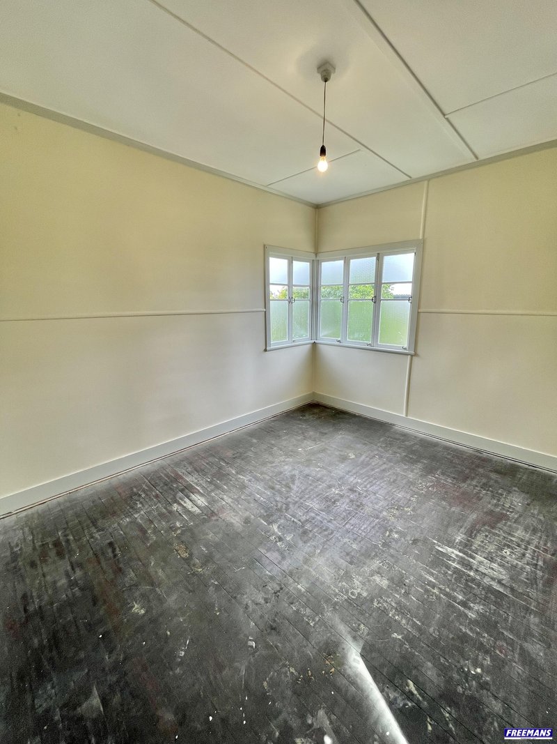 Photo - 43 Fitzroy Street, Kingaroy QLD 4610 - Image 32