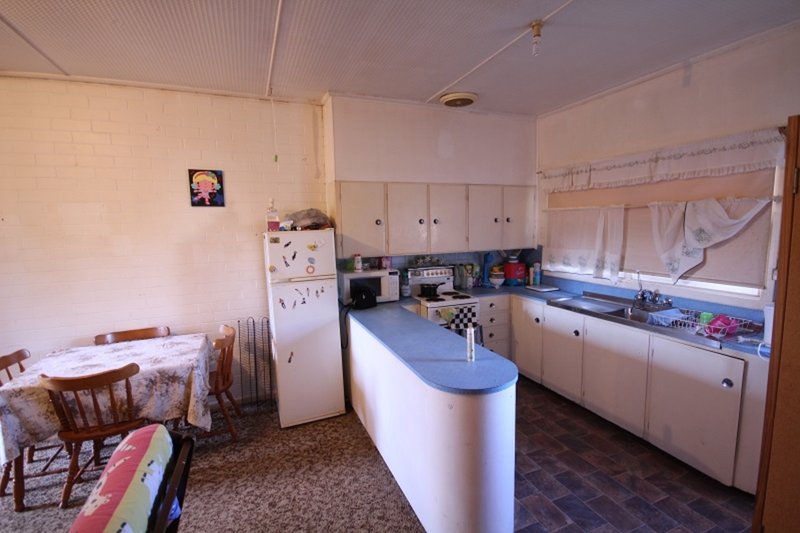 Photo - 43 Florence Street, Taree NSW 2430 - Image 3