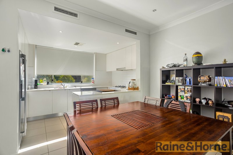 Photo - 43 Freshwater Road, Rouse Hill NSW 2155 - Image 2