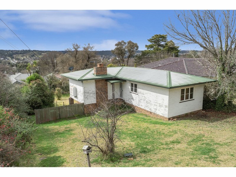 43 Garibaldi Street, Armidale NSW 2350