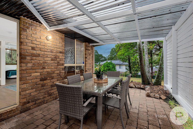 Photo - 43 Gilford Crescent, Albany Creek QLD 4035 - Image 13