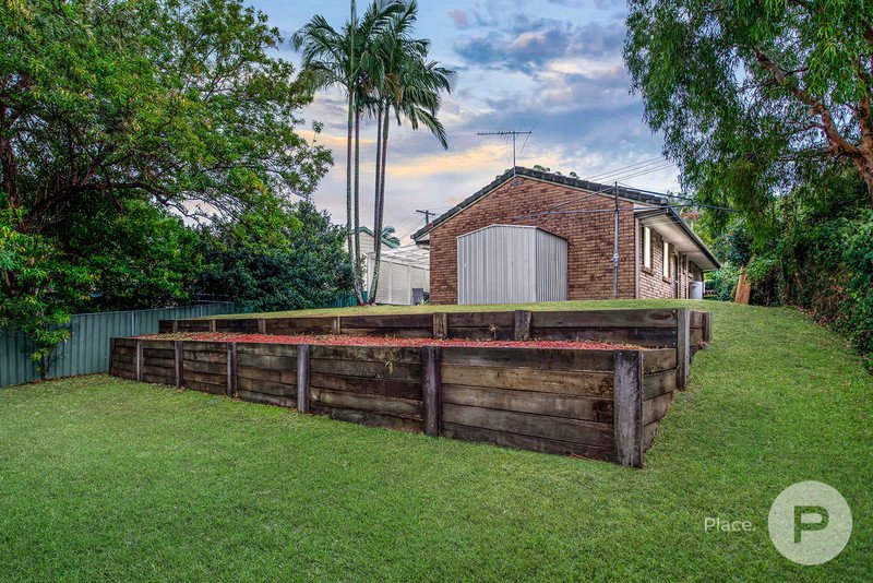 Photo - 43 Gilford Crescent, Albany Creek QLD 4035 - Image 16