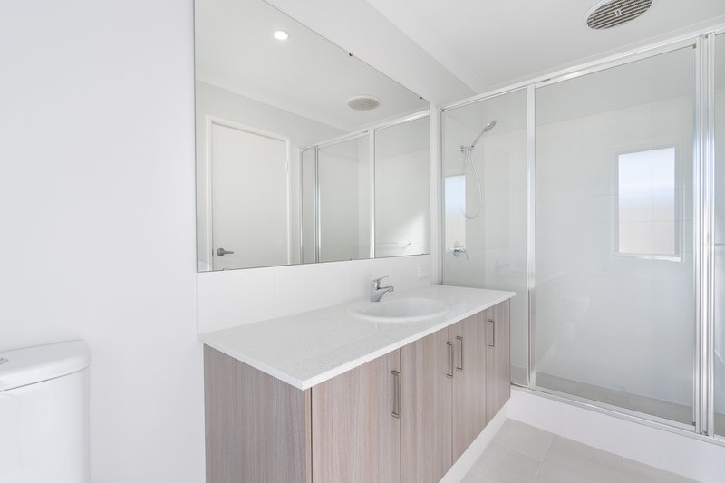Photo - 43 Golden Bay Drive, Golden Bay WA 6174 - Image 9
