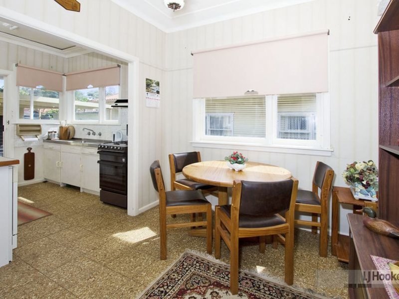 Photo - 43 Gondola Road, North Narrabeen NSW 2101 - Image 3