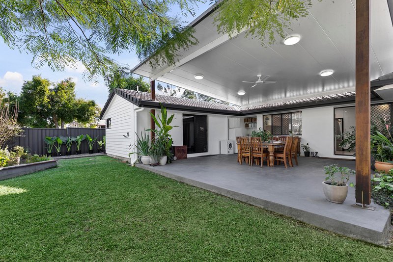 Photo - 43 Granville Drive, Bray Park QLD 4500 - Image 2