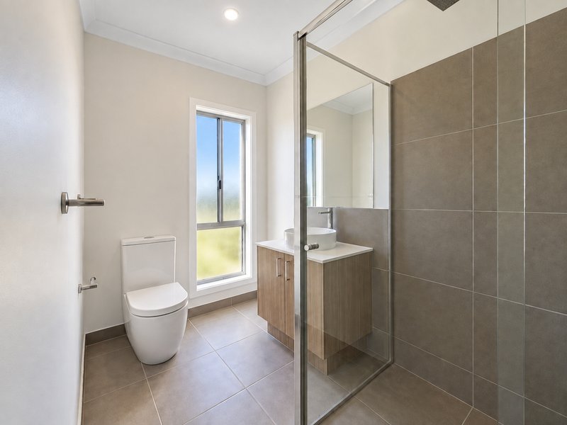 Photo - 43 Grasso Drive, Cobram VIC 3644 - Image 4