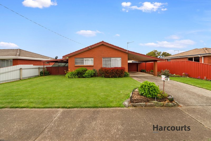 Photo - 43 Greenway Avenue, Devonport TAS 7310 - Image 9