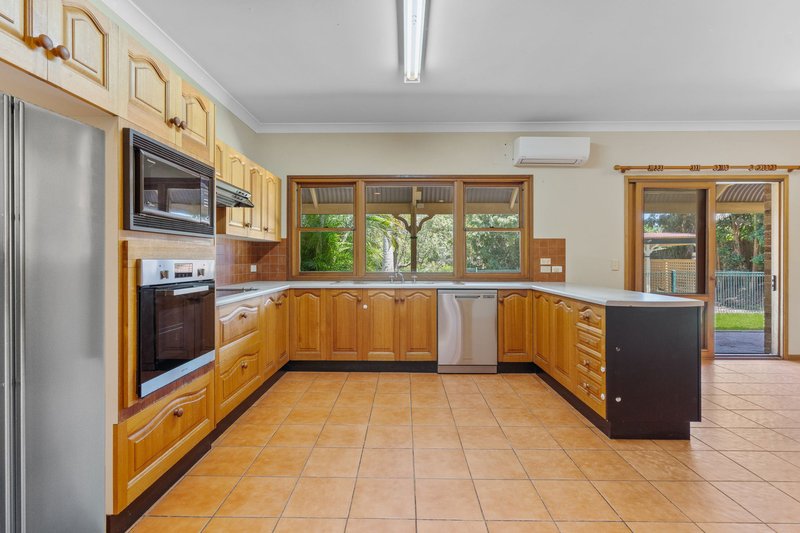 Photo - 43 Greenwood Crescent, Samford Valley QLD 4520 - Image 7