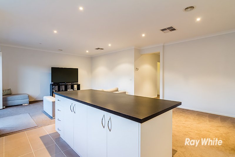 Photo - 43 Gregson Grove, Lyndhurst VIC 3975 - Image 6