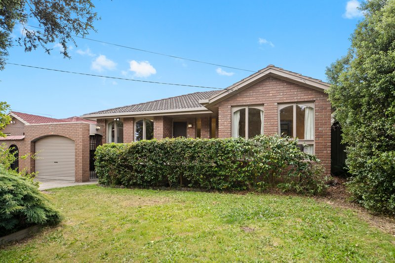 43 Guinevere Parade, Glen Waverley VIC 3150