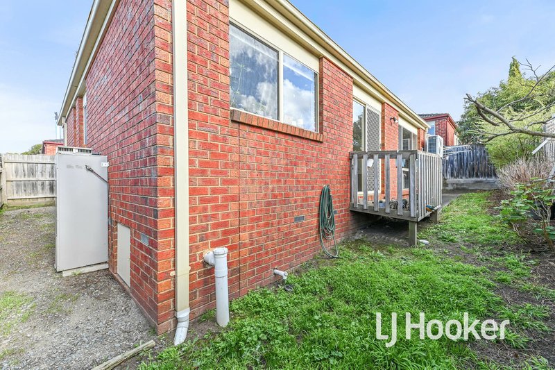 Photo - 4/3 Hale Place, Pakenham VIC 3810 - Image 13