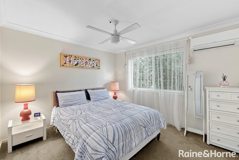Photo - 4/3 Harbour Boulevard, Bomaderry NSW 2541 - Image 5
