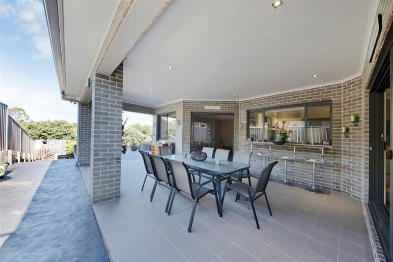 Photo - 43 Hawthorne Circuit, Harrington Park NSW 2567 - Image 6