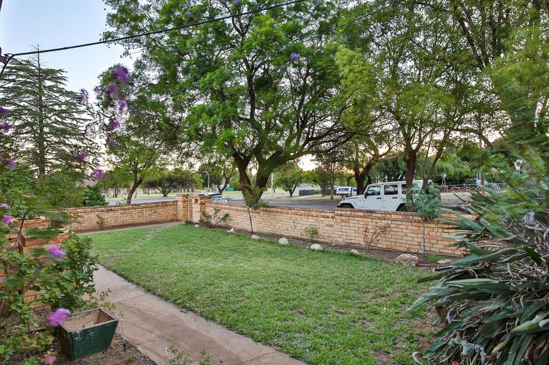 Photo - 43 Heath Street, Red Cliffs VIC 3496 - Image 2