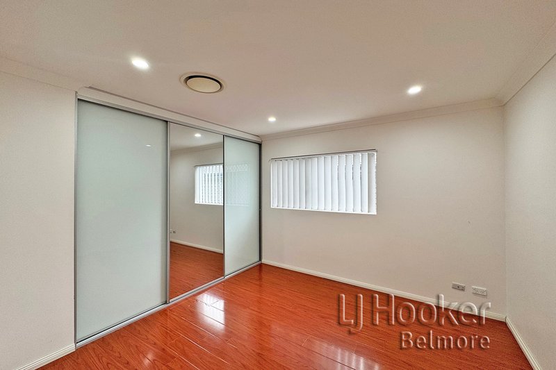 Photo - 43 Hebe Street, Greenacre NSW 2190 - Image 8