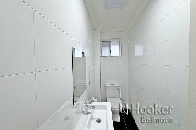 Photo - 43 Hebe Street, Greenacre NSW 2190 - Image 9