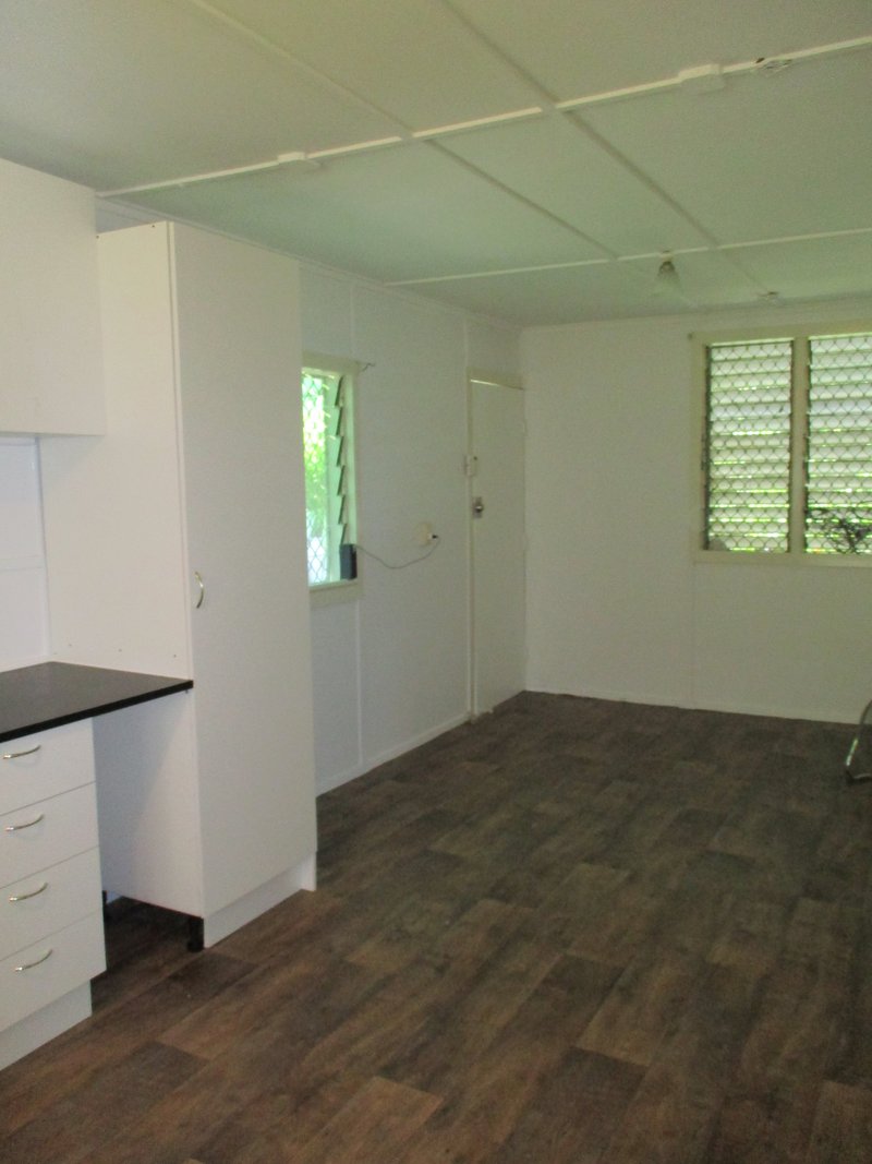 Photo - 43 Holborn Street, Deception Bay QLD 4508 - Image 16