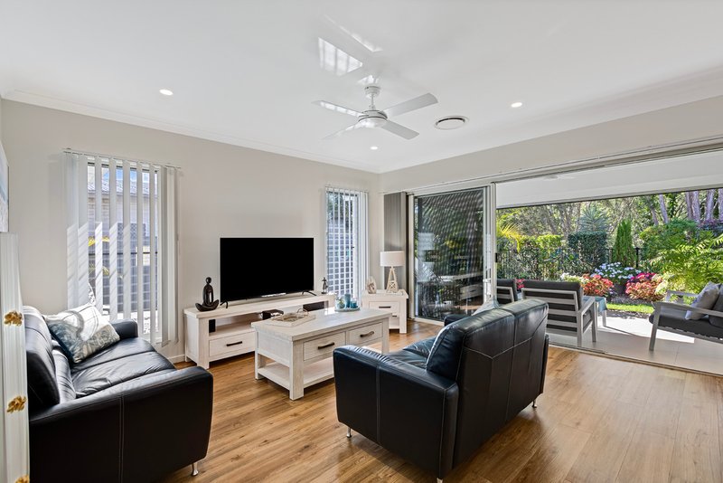 Photo - 43 Honeyeater Place, Bli Bli QLD 4560 - Image 3