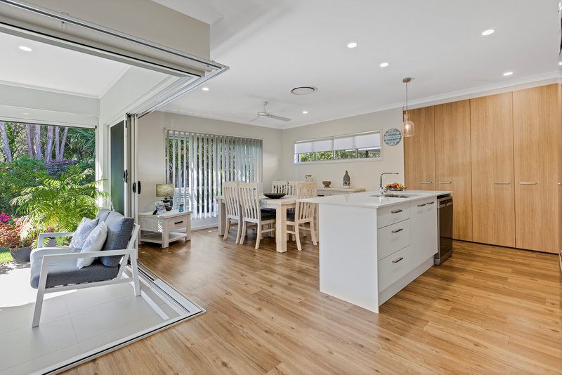 Photo - 43 Honeyeater Place, Bli Bli QLD 4560 - Image 4