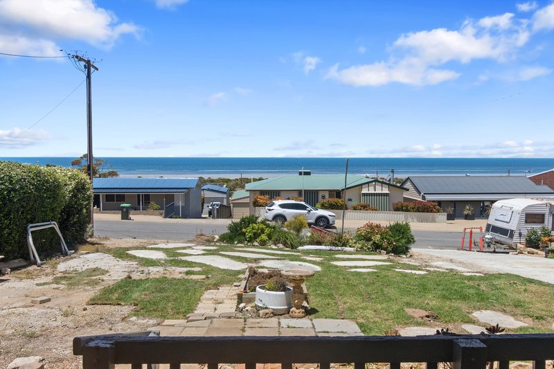 Photo - 43 Hosking Road, Tiddy Widdy Beach SA 5571 - Image 2