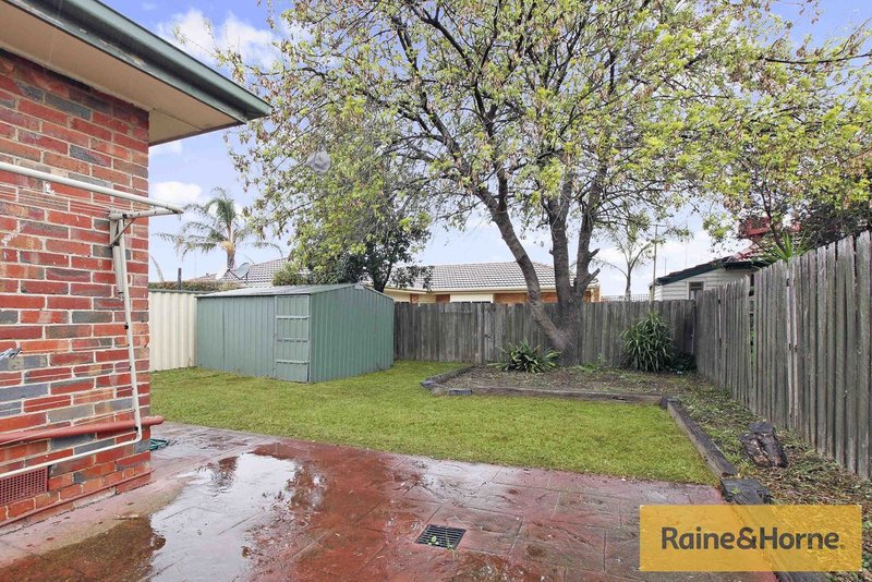 Photo - 43 Hotham Road, Niddrie VIC 3042 - Image 6