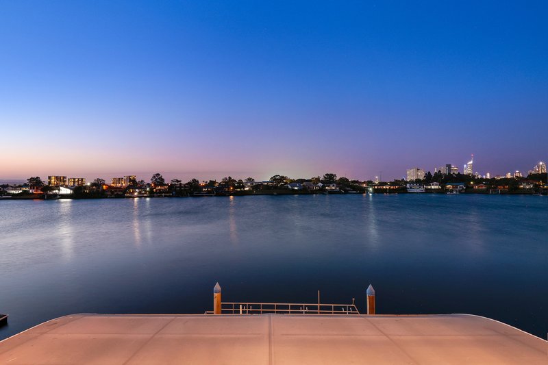 Photo - 43 Intrepid Drive, Mermaid Waters QLD 4218 - Image 6