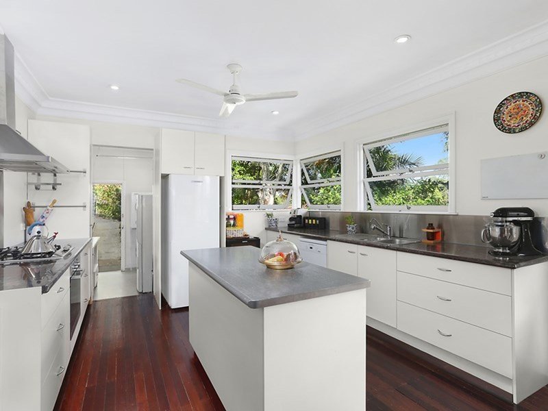 Photo - 43 Iona Terrace, Taringa QLD 4068 - Image 2