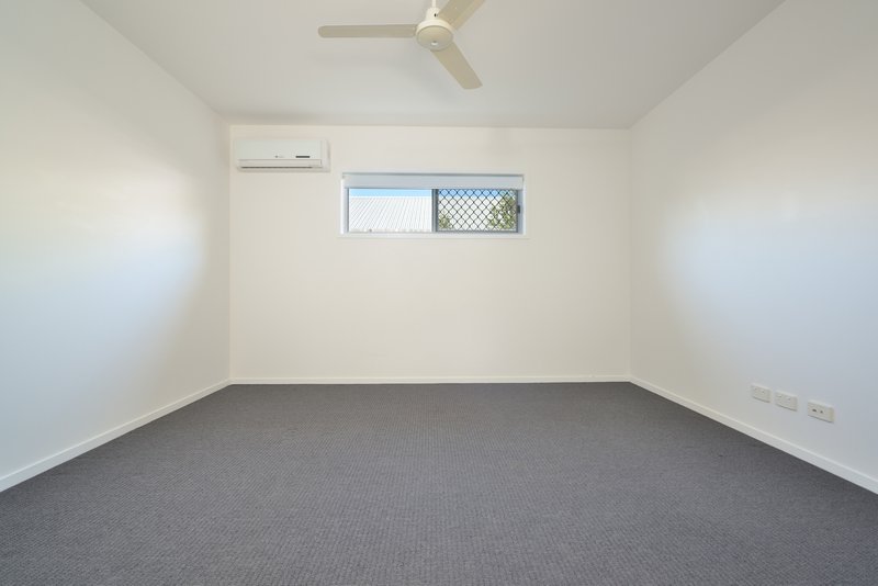 Photo - 43 Iris Road, Kirkwood QLD 4680 - Image 13