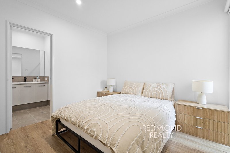 Photo - 43 Isabelline Terrace, Eglinton WA 6034 - Image 11