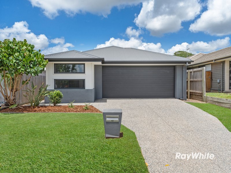 43 Isla Street, Park Ridge QLD 4125