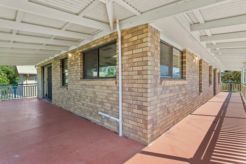 Photo - 43 Jania Street, Redland Bay QLD 4165 - Image 13