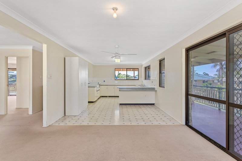 Photo - 43 Jania Street, Redland Bay QLD 4165 - Image 15