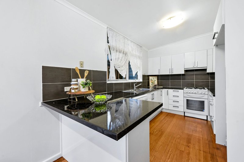 Photo - 43 Johnson Drive, Ferntree Gully VIC 3156 - Image 5