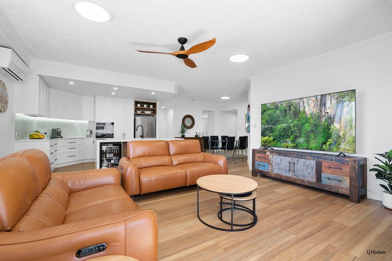 Photo - 4/3 Johnston Street, Bilinga QLD 4225 - Image 5