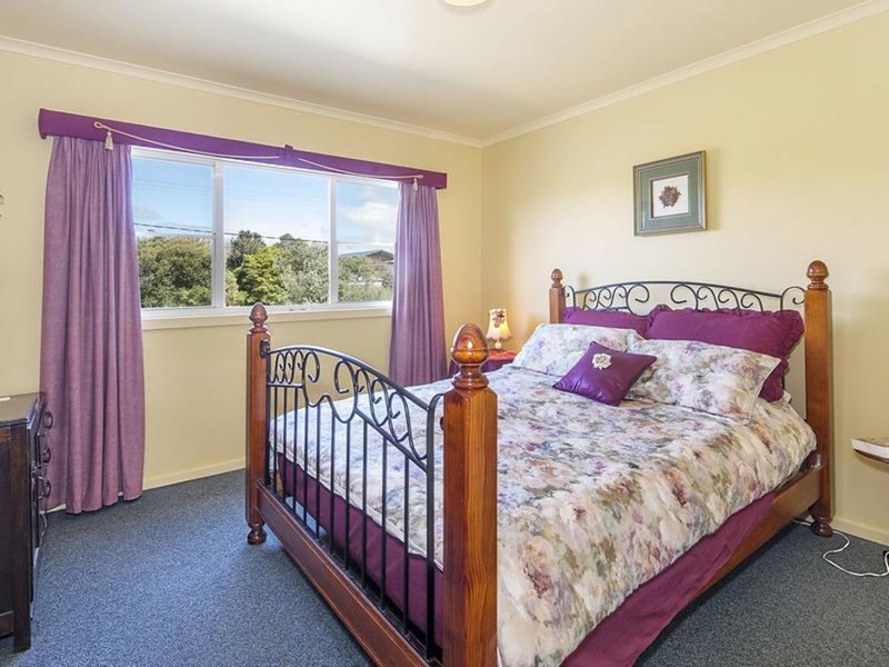 Photo - 43 Jubilee Avenue, Indented Head VIC 3223 - Image 6