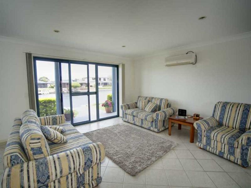 Photo - 43 Kenrose Street, Forster NSW 2428 - Image 16