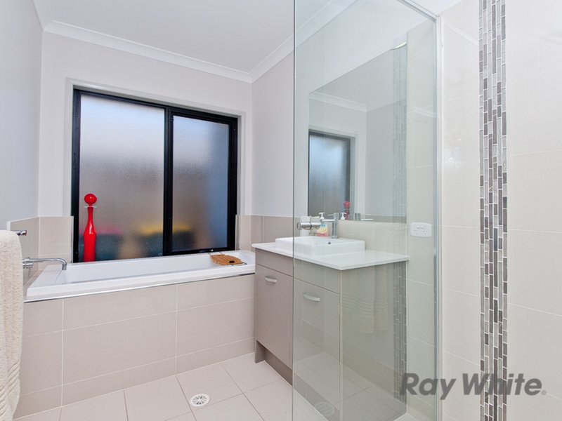 Photo - 43 Kidston Crescent, Warner QLD 4500 - Image 12