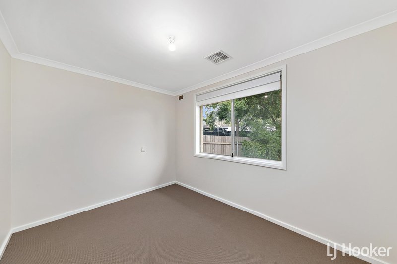 Photo - 43 Kinsella Street, Higgins ACT 2615 - Image 6