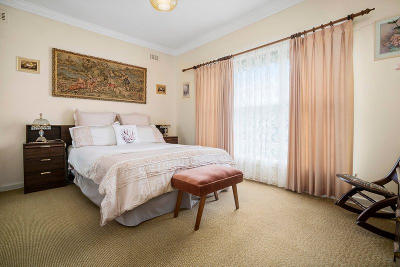 Photo - 43 Kionga Street, Clayton VIC 3168 - Image 13