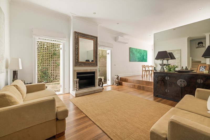 Photo - 43 Lamrock Avenue, Bondi Beach NSW 2026 - Image 7