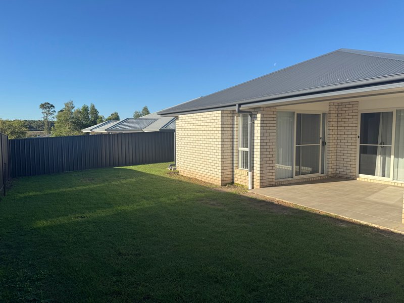Photo - 43 Lancaster Street, Thornton NSW 2322 - Image 7