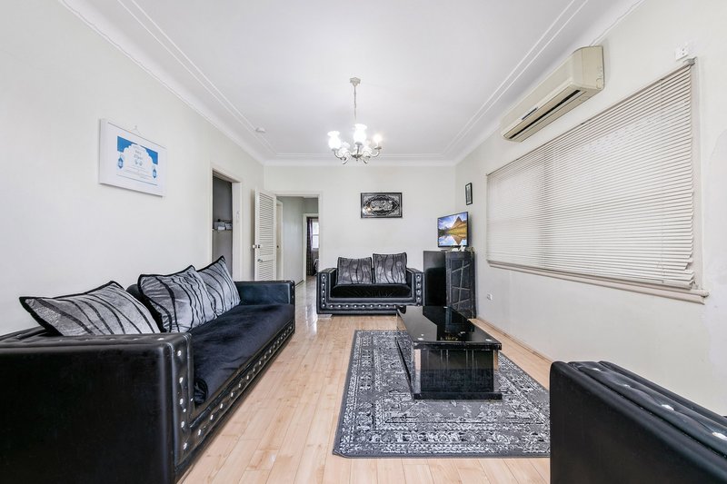 Photo - 43 Lancelot Street, Condell Park NSW 2200 - Image 3