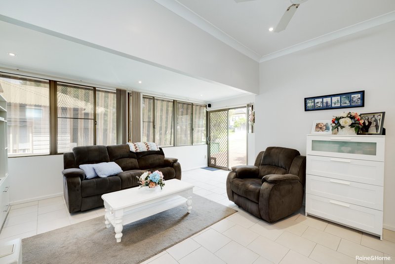 Photo - 43 Lewers Street, Belmont NSW 2280 - Image 5