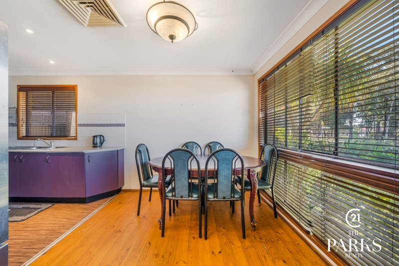 Photo - 43 Locke Street, Wetherill Park NSW 2164 - Image 4