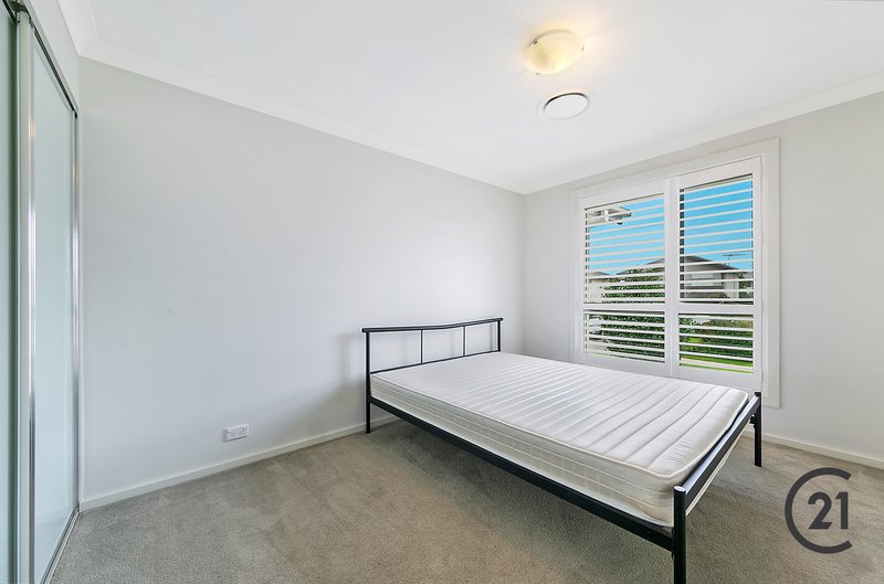 Photo - 43 Lookout Circuit, Stanhope Gardens NSW 2768 - Image 6